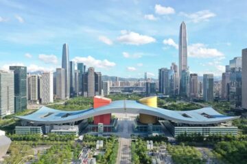 Shenzhen: From Fishing Village to Futuristic Metropolis Shenzhen: From Fishing Village to Futuristic Metropolis
