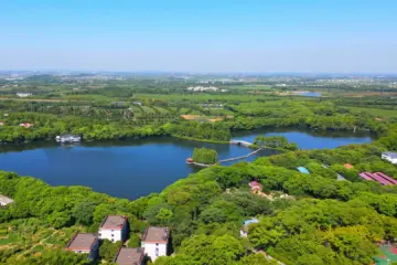 Discover the Enchanting Phoenix Gully in Nanchang, Jiangxi: A Travel Professional’s Guide Discover the Enchanting Phoenix Gully in Nanchang, Jiangxi: A Travel Professional’s Guide